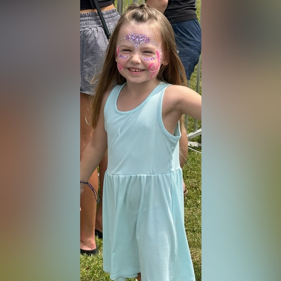 Meet your Posher, Pam - Picture 8 of 15